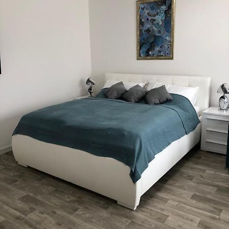 Apartman X28 Mikulov Esterno foto