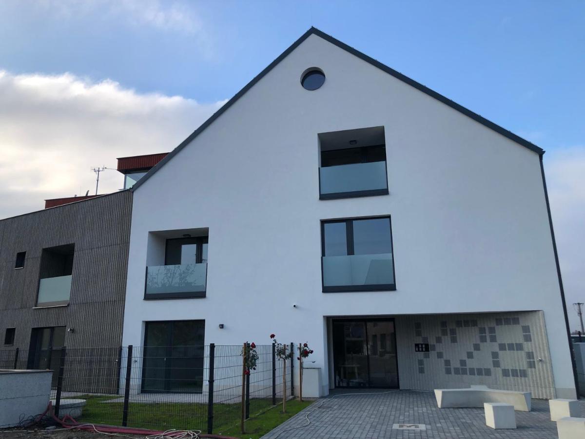 Apartman X28 Mikulov Esterno foto