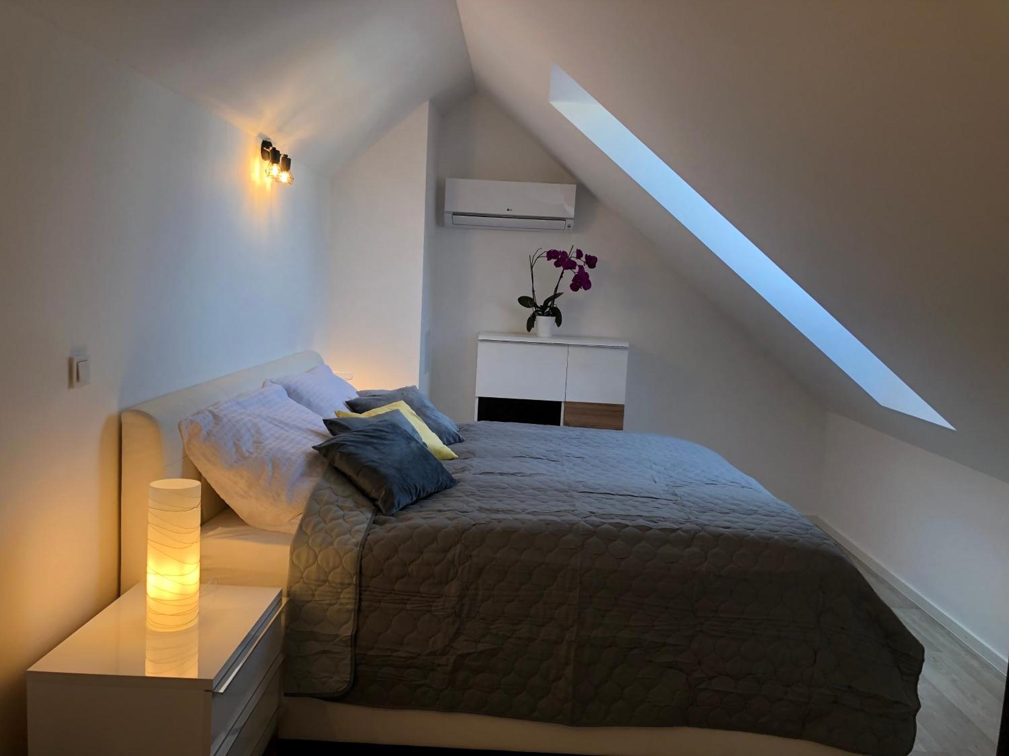 Apartman X28 Mikulov Esterno foto